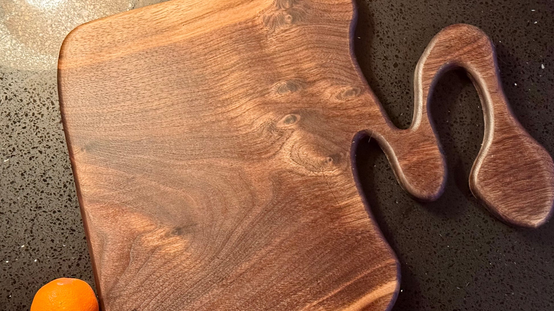 BLOSM | Cutting Board 15"x 12” with handle. Walnut. Designed and Handcrafted in California. - BLOSM | Blossom Woodworking