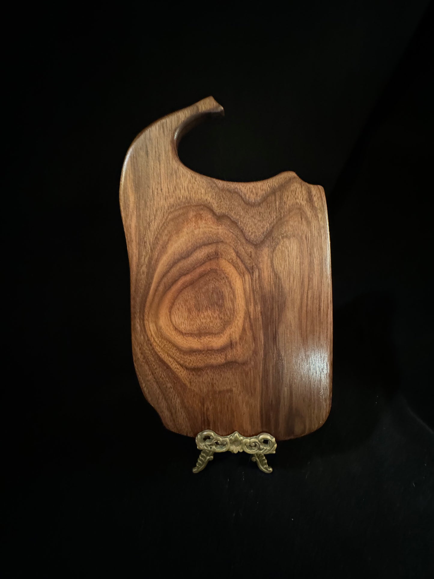 BLOSM | Cutting Board 11”x 8.5” with handle. Walnut. Designed and Handcrafted in California. - BLOSM | Blossom Woodworking