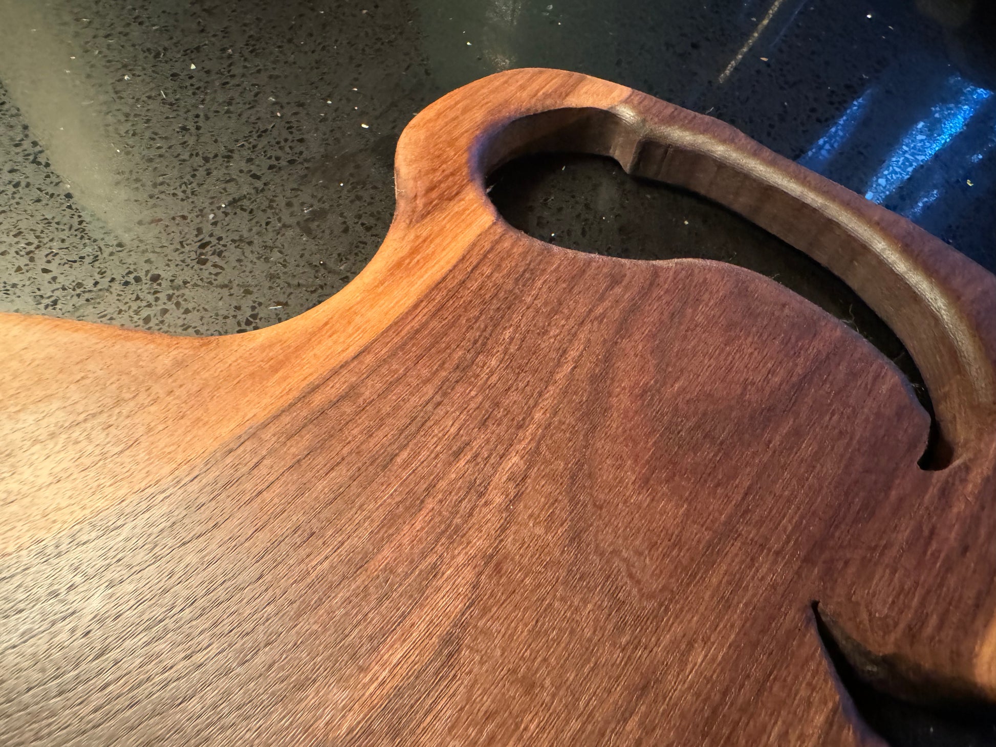 BLOSM | Cutting Board 14"x 9” with a handle. Walnut. Designed and Handcrafted in California - BLOSM | Blossom Woodworking