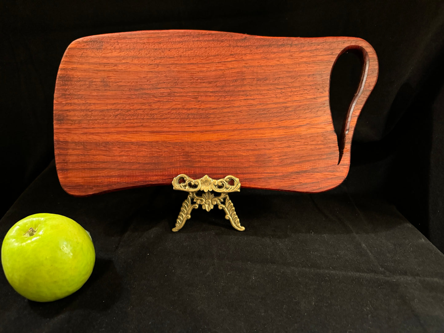 BLOSM | Cutting Board 15"x 10" with a handle. "REDteardrop". African Padauk. Designed and Handcrafted in California. - BLOSM | Blossom Woodworking