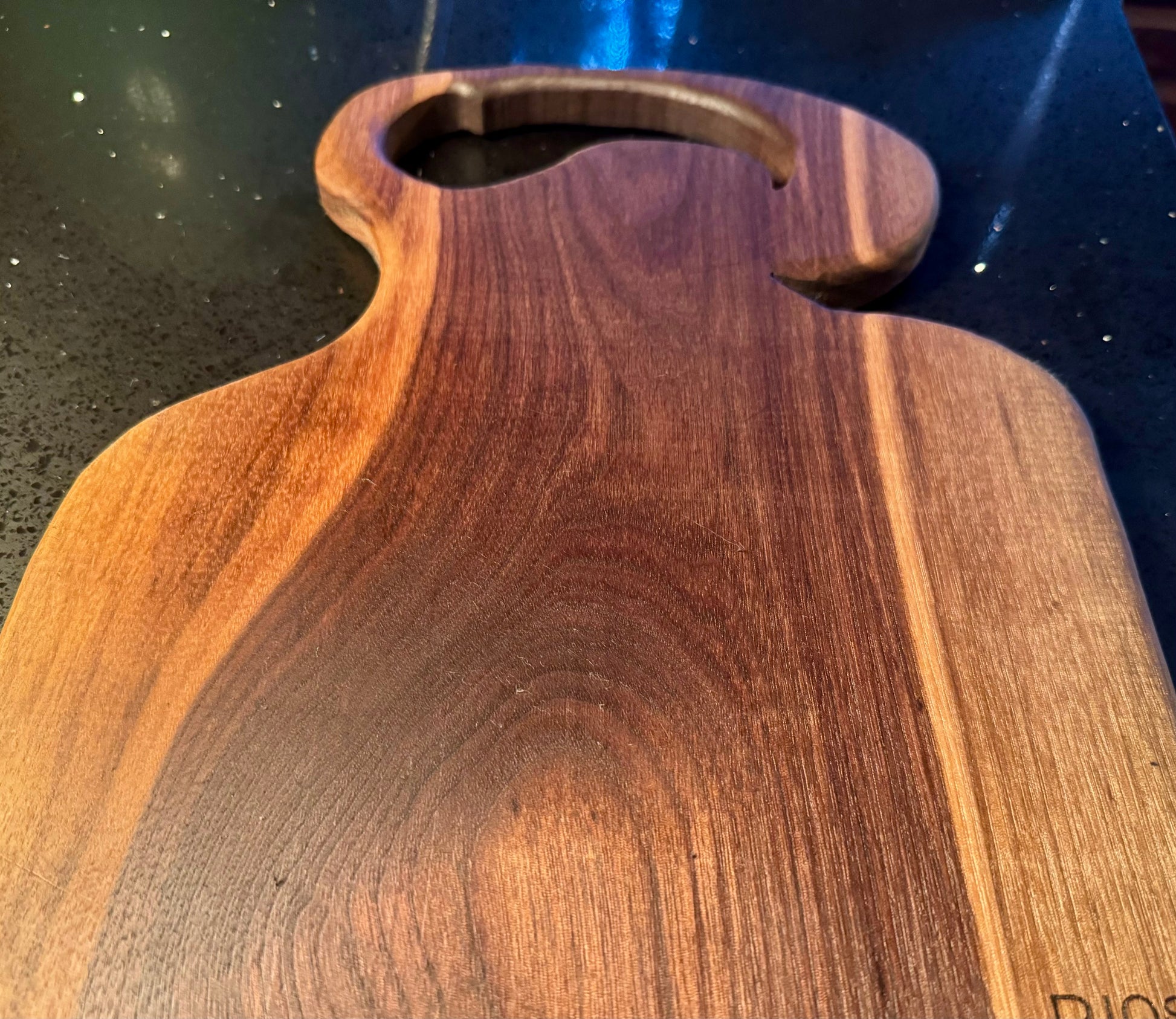 BLOSM | Cutting Board 14"x 9” with a handle. Walnut. Designed and Handcrafted in California - BLOSM | Blossom Woodworking