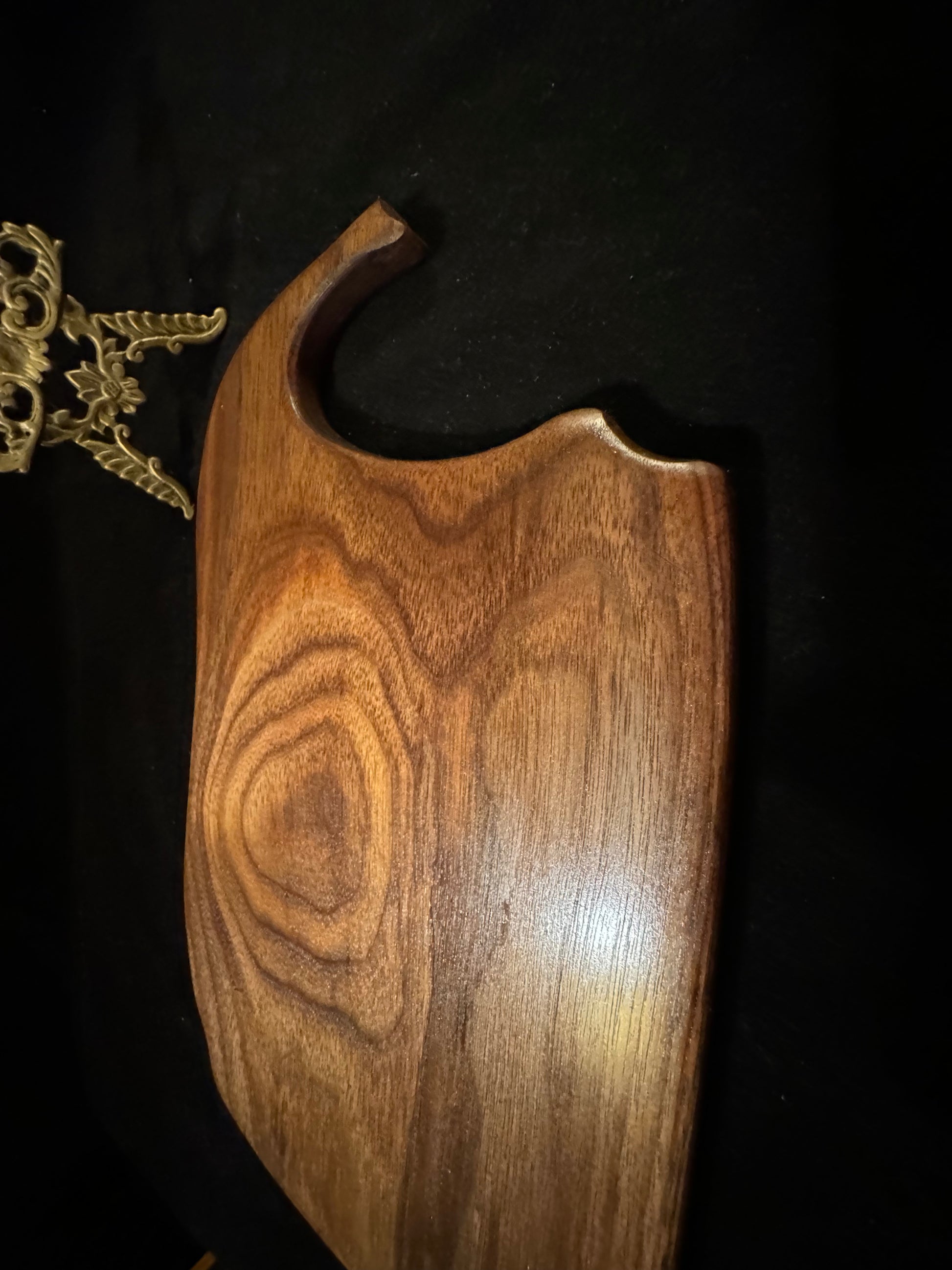 BLOSM | Cutting Board 11”x 8.5” with handle. Walnut. Designed and Handcrafted in California. - BLOSM | Blossom Woodworking