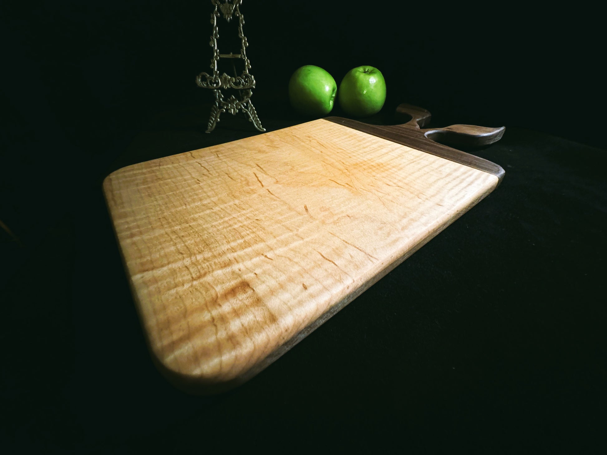 BLOSM | Maple, Walnut Cutting Board 17"x 12" . "Turnip". Designed and Handcrafted in California. - BLOSM | Blossom Woodworking
