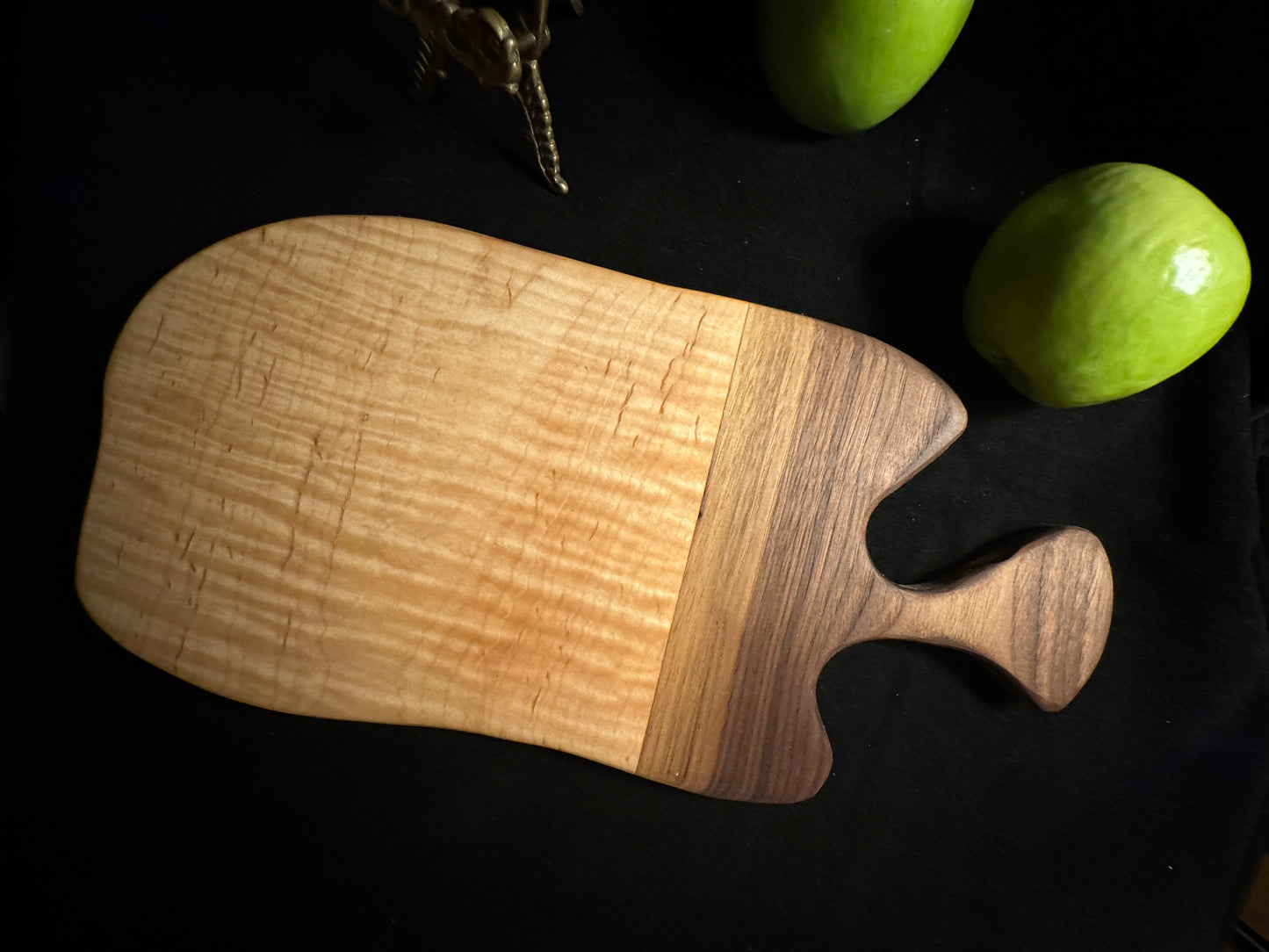 BLOSM | Cutting Board 17"x 12" with a handle. "The Bulge". Maple, Walnut. Designed and Handcrafted in California. - BLOSM | Blossom Woodworking